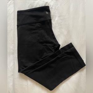 Lululemon Wunder Under Crop 21” Black Legging Size 6